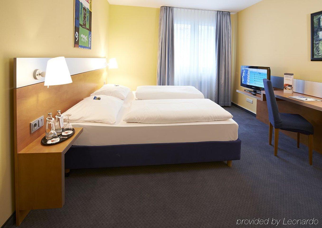 Ghotel Hotel & Living Muenchen-City Стая снимка
